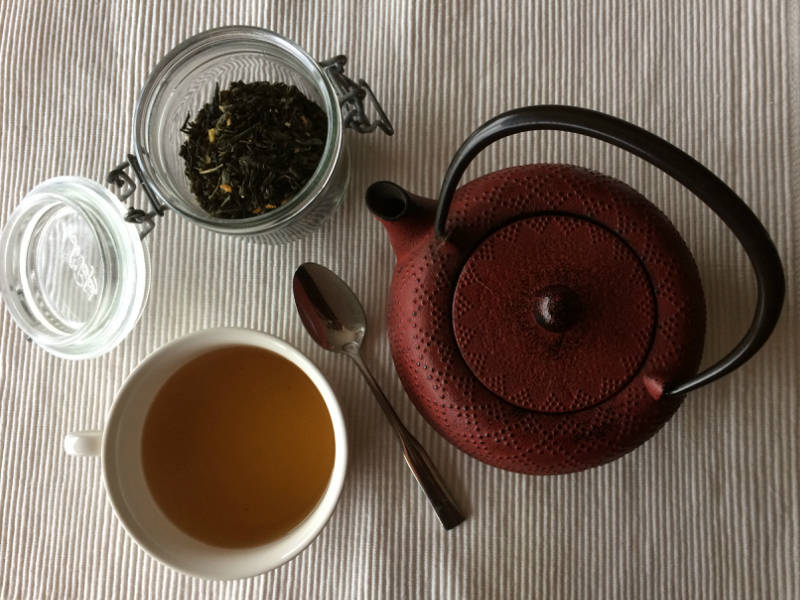 Préparation du thé vert en vrac
