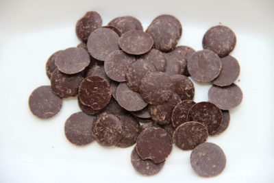 Palet de chocolat noir bio chez Tootopoids, épicerie itinérante de la Vallée de Villé au centre Alsace