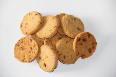 Les biscuits caramel sel de guérande, savoureux et parfaits pour combler les petites faims, chez Tootopoids, votre épicerie ambulante du centre Alsace. (Sélestat-Vallée de villé- Proche Colmar).