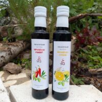 Huile d'olive infusée au citron et piment chez Tootopoids épicerie du centre alsace